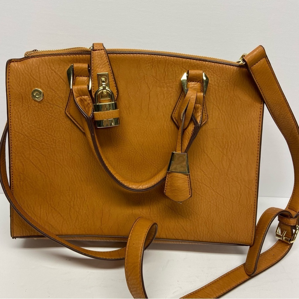 C Brand Women’s Handbag with Crossbody Strap Leather Tan